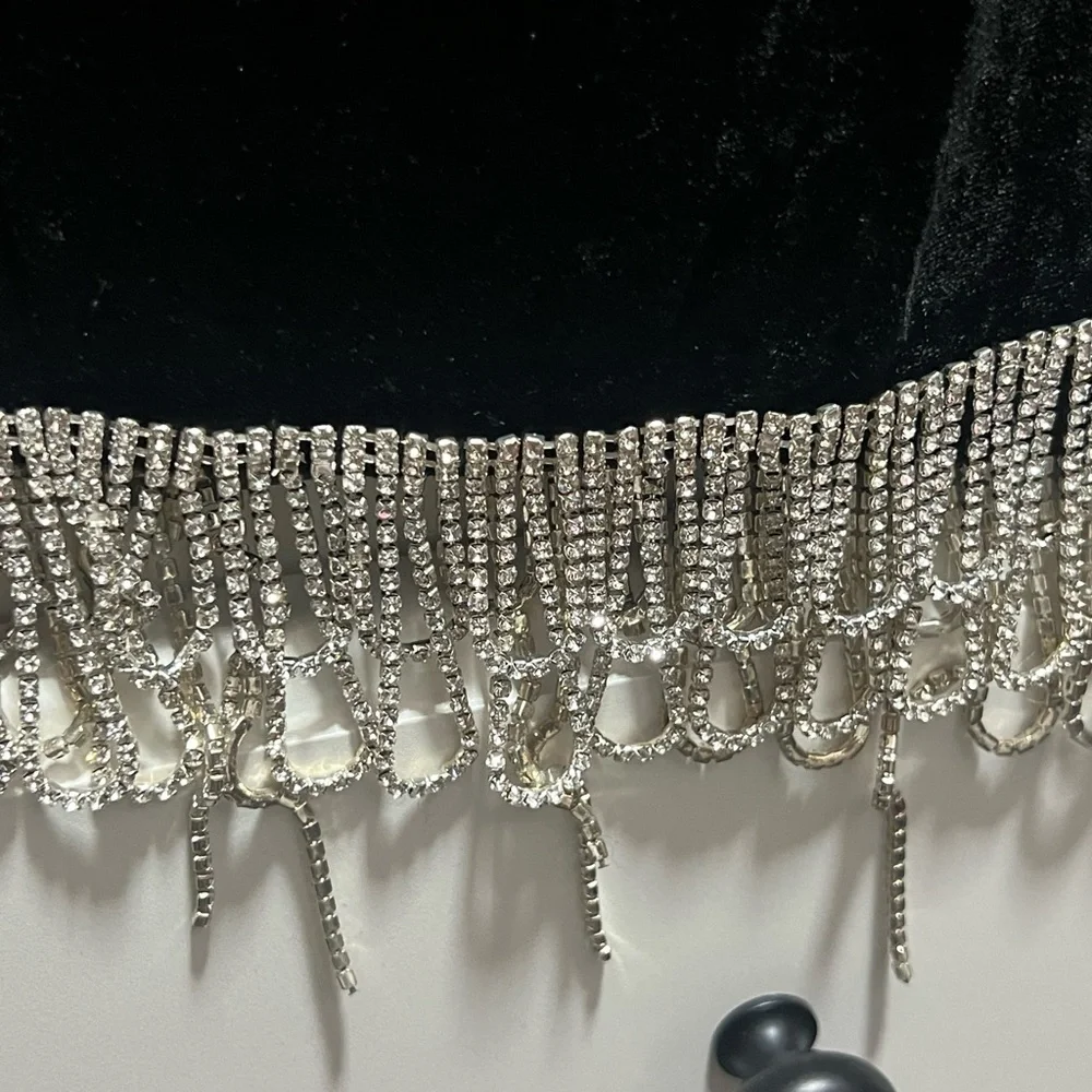 Elegant Black Velvet Skirt with Fringe - Picture 6 of 8